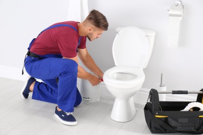 5 Common Mistakes Homeowners Make When Installing a Toilet